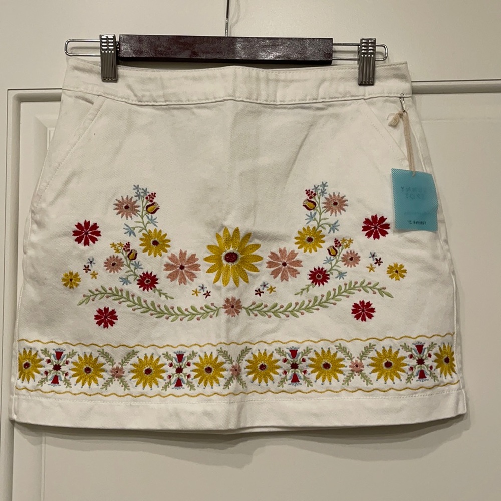 Forever 21 skirt